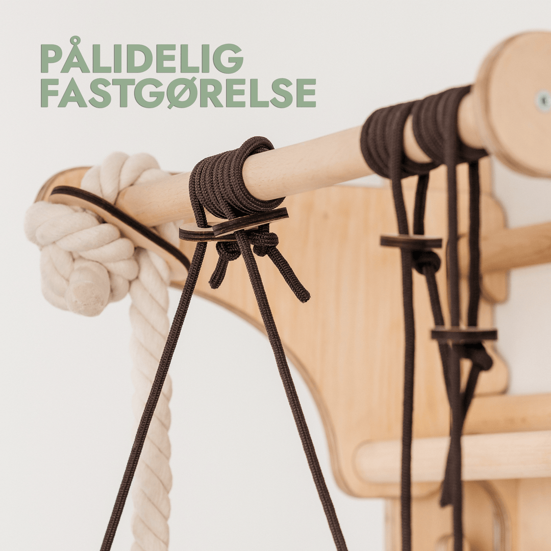 7in1: Svensk Trævæg / Klatrestige til børn + Gyngestativ + Rutsjebane+ Kunst Tilføjelse - Goodevas DK