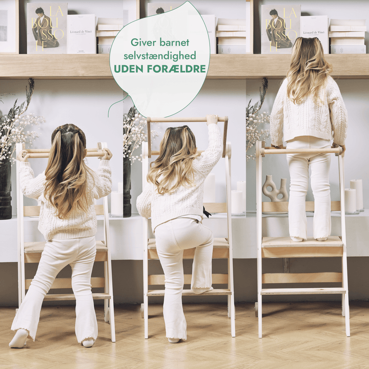 Læringstårn: Sammenklappelig skammel til småbørn - Beige - Goodevas DK